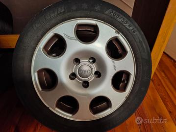 4 cerchi lega audi A4 B6 del 2003