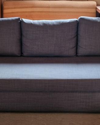 Divano letto a 3 posti