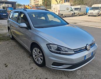 Volkswagen GOLF 1.5 TGI 130cv Metano