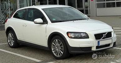 Parabrezza verde Volvo C30