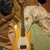 basso elettrico eko MM-300