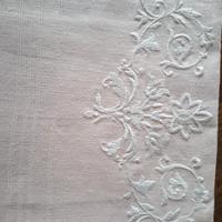 asciugamani ricamato