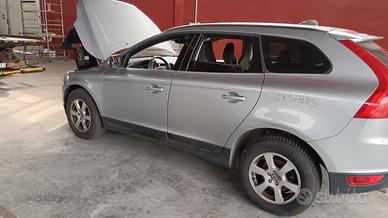 VOLVO XC 60 D3 RICAMBI USATI GARANTITI