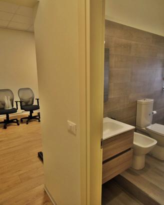 Ufficio ristrutturato zona Corso Italia
