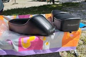 Sella nuova vespa special rln ,bordo scudo