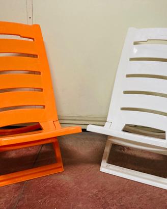 Coppia di spiaggine in plastica