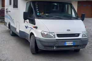 Ford Challenger mansardato