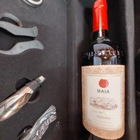 Bottiglia vino rosso Maia azienda Spadieri