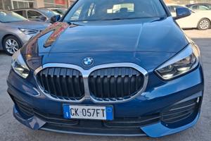 Bmw 118 118d 5p. Advantage