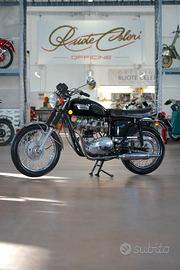 Triumph Bonneville T140 anno 1972 iscritta ASI