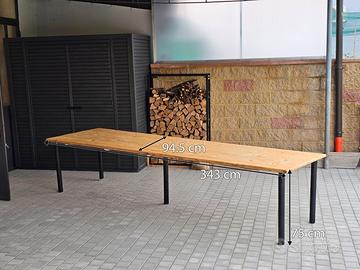 Tavolo da pranzo artigianale in legno massello