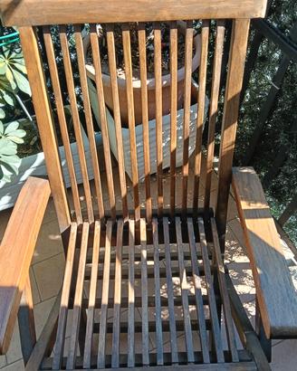 sedia in legno da giardino