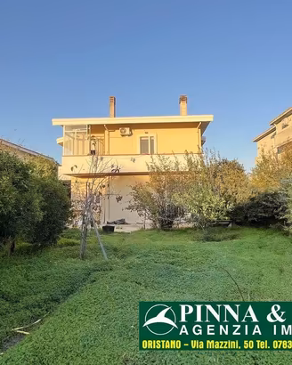 Baratili S. P. - Villa ampio Giardino