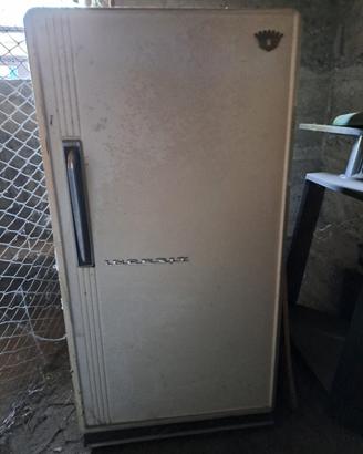 Frigorifero Indesit anni 70