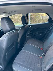 Ford Ecosport St-Line 4x4