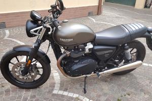 Street twin 900