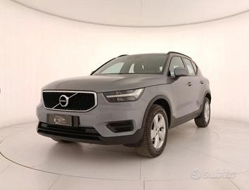 VOLVO XC40 D3 Momentum