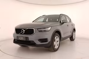 VOLVO XC40 D3 Momentum