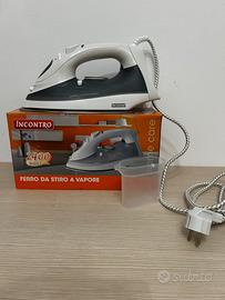 Ferro da stiro a vapore 2400w