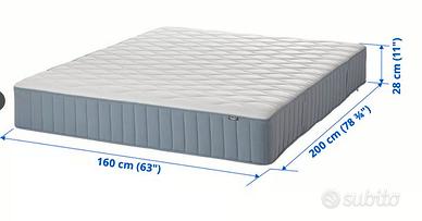 Letto con materasso, struttura e piedini