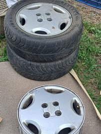 Gomme praticamente nuove