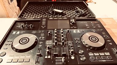 Pjooner  XDJ-RR console