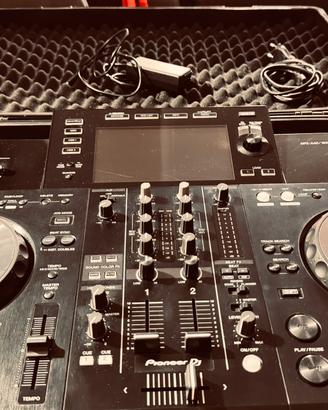 Pjooner  XDJ-RR console