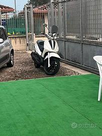 Beverly 125 Tourer 2008