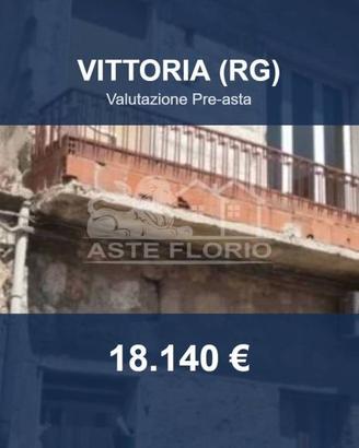 Immobile in asta di 93 m² con box auto a Vittoria