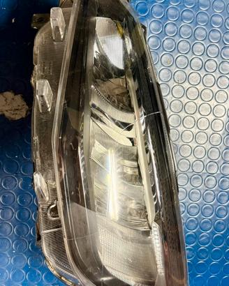 Faro sontistro seat ibiza 6F1 941 005 F