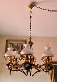 Lampadario vintage in ottone, ceramica e vetro