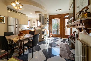 Rif.AT04| casa ind. pedara