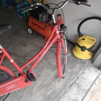 si vende bicicletta donna 26