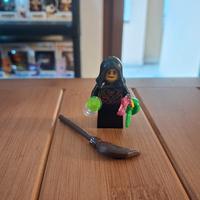 Lego minifigure strega nera