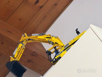 LEGO Technic 8043 – Escavatore motorizzato