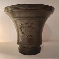 Mortaio antico in bronzo
