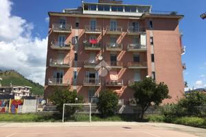 2 LOCALI A BARONISSI