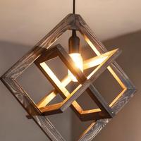 Lampadario in puro legno di abete americano