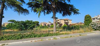 TERRENO A ROMA