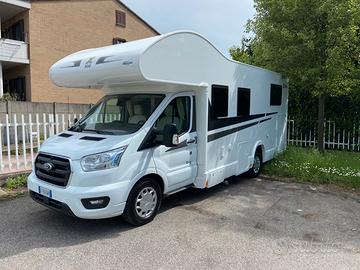 CAMPER FORD RIMOR XGO 695