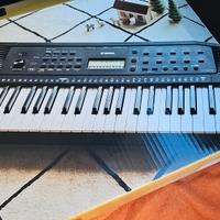 Tastiera Yamaha psr-e273