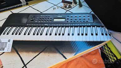 Tastiera Yamaha psr-e273