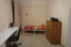 Libere 3 camere dal 1 aprile