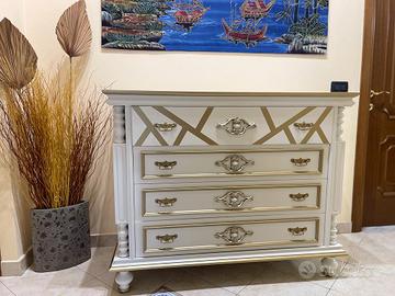 CASSETTIERA E COPPIA COMODINI