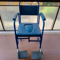 Sedia pieghevole con ruote per disabili e anziani