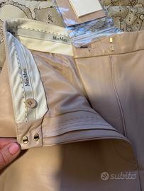 Pantaloni donna