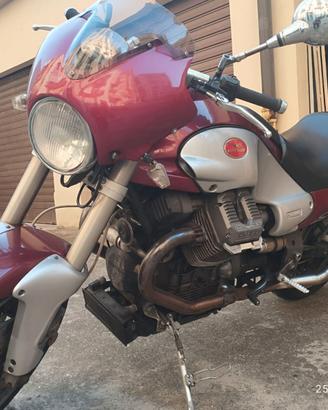 Moto Guzzi V10 Centauro