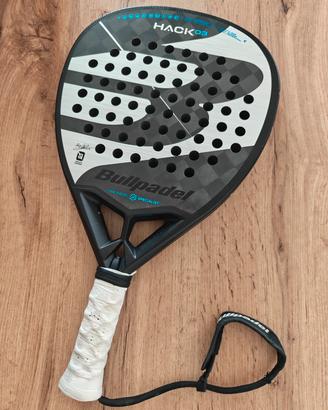 Bullpadel Hack 03 – Racchetta Offensiva