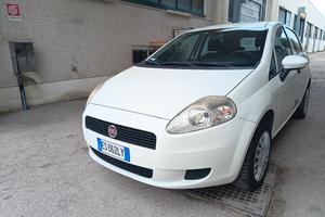 fiat grande punto neopatentati 