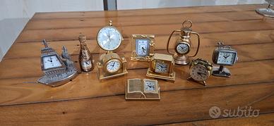 9 Orologi Miniatura Collezione "Le Temps"